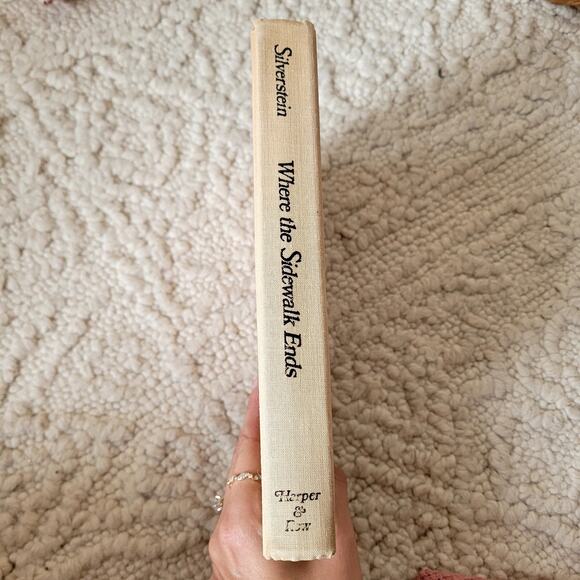 Where the Sidewalk Ends 1974 First Edition - Picture 7 of 9